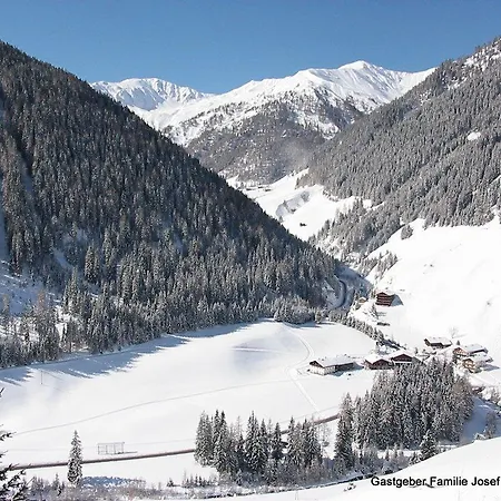 Senftahaus انرفلغراتن